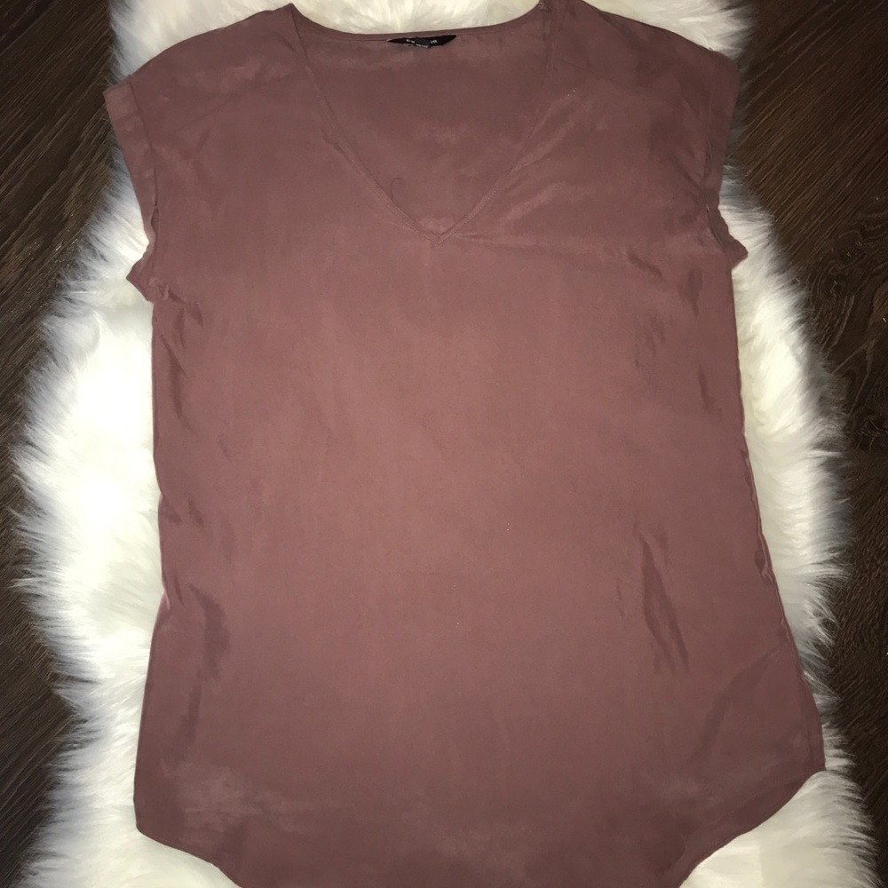 NWOT!! Express Blouse - Picture 2 of 4
